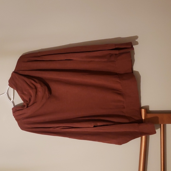 Fabletics XXL pullover long sleeve brown sweater. - Picture 3 of 3